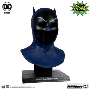 Batman 1966 DC Direct Replica 1/1 Batman Cowl 53 cm - Image 6