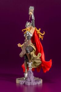 Marvel Bishoujo PVC Statue 1/7 Thor (Jane Foster) 31 cm - Image 6