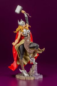 Marvel Bishoujo PVC Statue 1/7 Thor (Jane Foster) 31 cm - Image 5